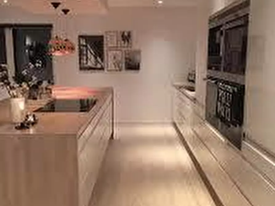 Immagine 9 di Trilocale in vendita  in Via colombo a Civitanova Marche