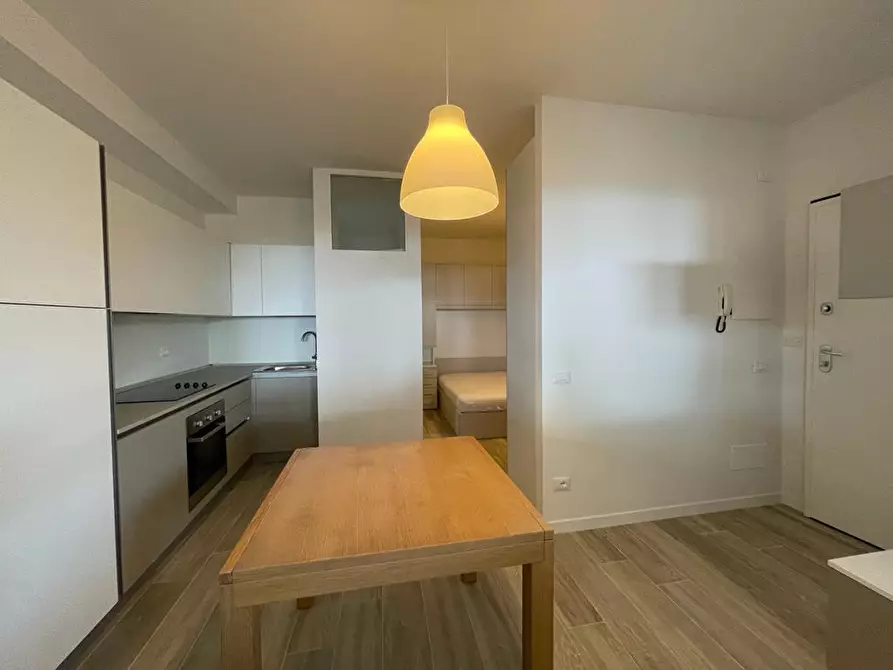 Immagine 21 di Bilocale in vendita  in Via Claudio Salmoni a Ancona