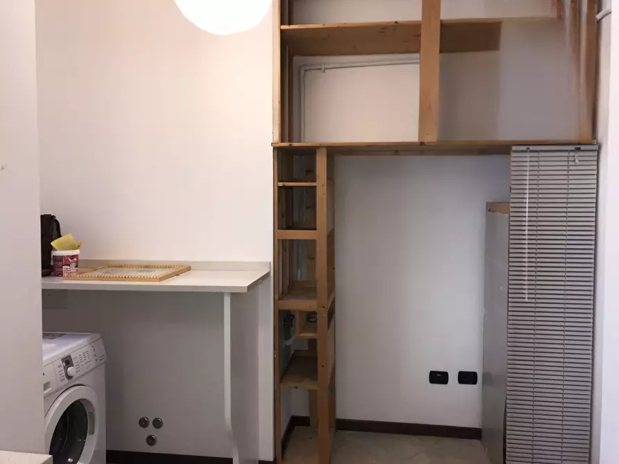 Immagine 3 di Trilocale in vendita  in quartiere adriatico a Ancona