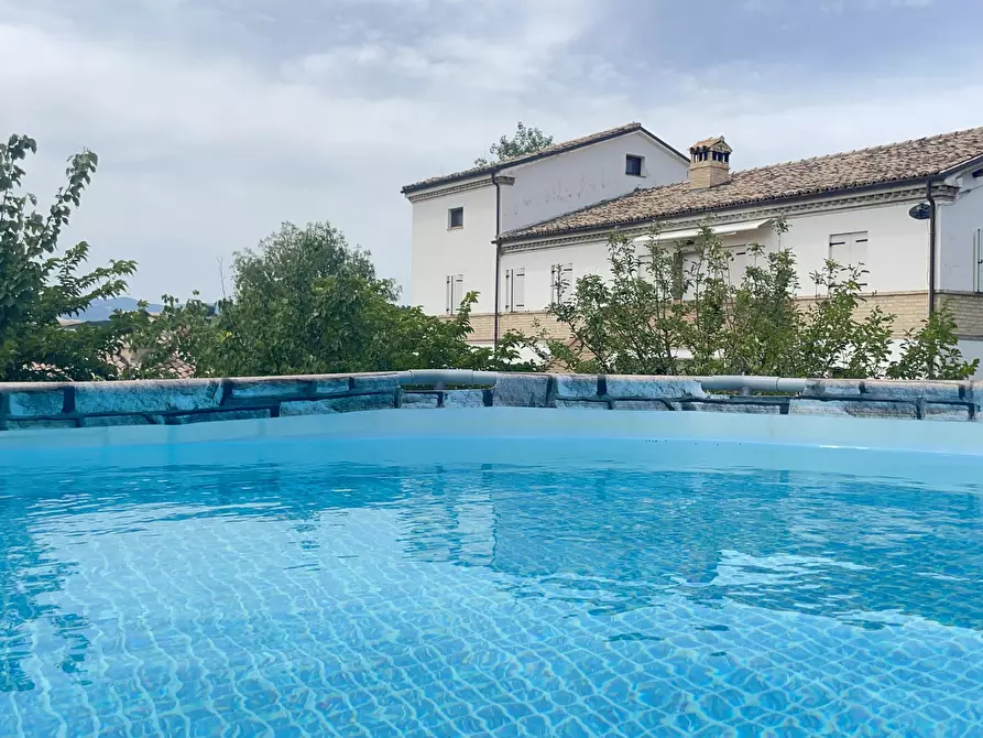 Immagine 1 di Rustico / casale in vendita  in Filottrano a Filottrano