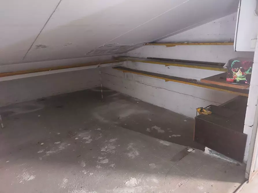 Immagine 6 di Magazzino in vendita  in Via Pietro Agosti 195 a San Remo