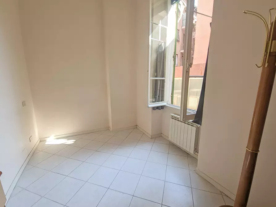 Immagine 13 di Bilocale in vendita  in Via Zeffiro Massa 84 a San Remo