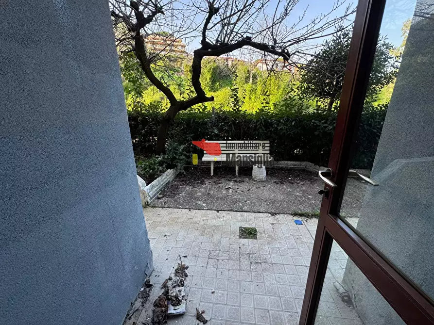 Immagine 9 di Trilocale in vendita  in Strada Bonmoschetto 8 a San Remo