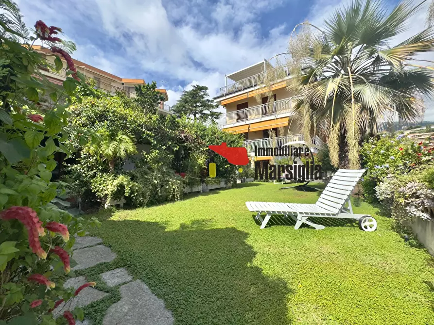 Immagine 1 di Quadrilocale in vendita  in Via Padre Semeria 430 a San Remo