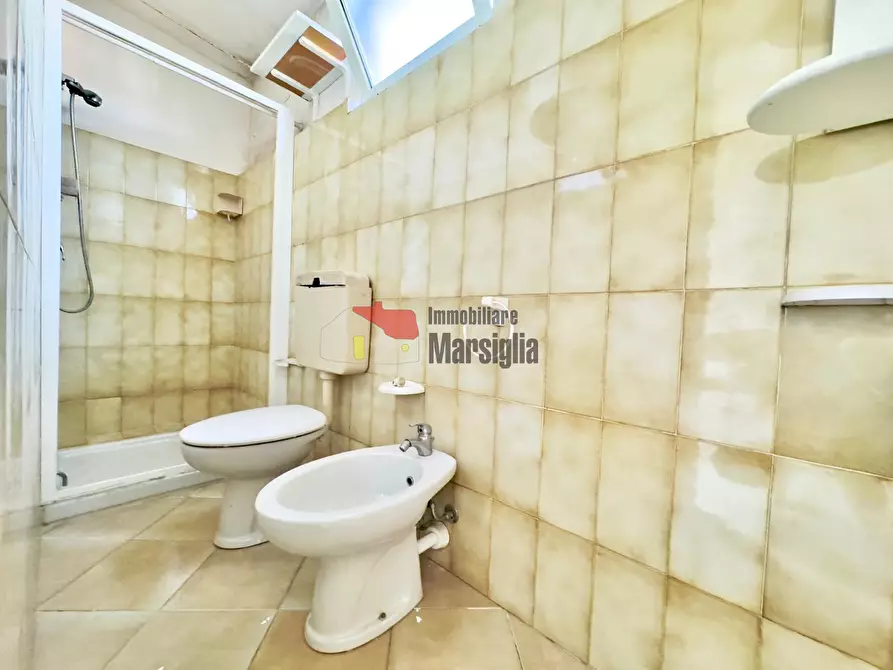 Immagine 29 di Casa indipendente in vendita  in VIA DE AMICIS 83 a San Remo