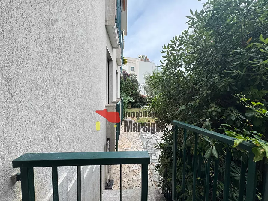 Immagine 26 di Quadrilocale in vendita  in Corso Felice Cavallotti 340 a San Remo