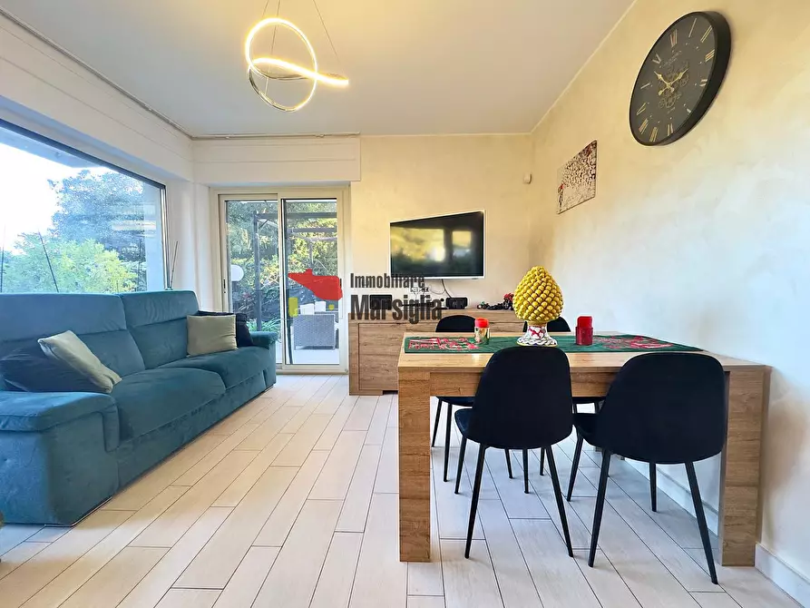 Immagine 8 di Pentalocale in vendita  in Corso Guglielmo Marconi 150 a San Remo