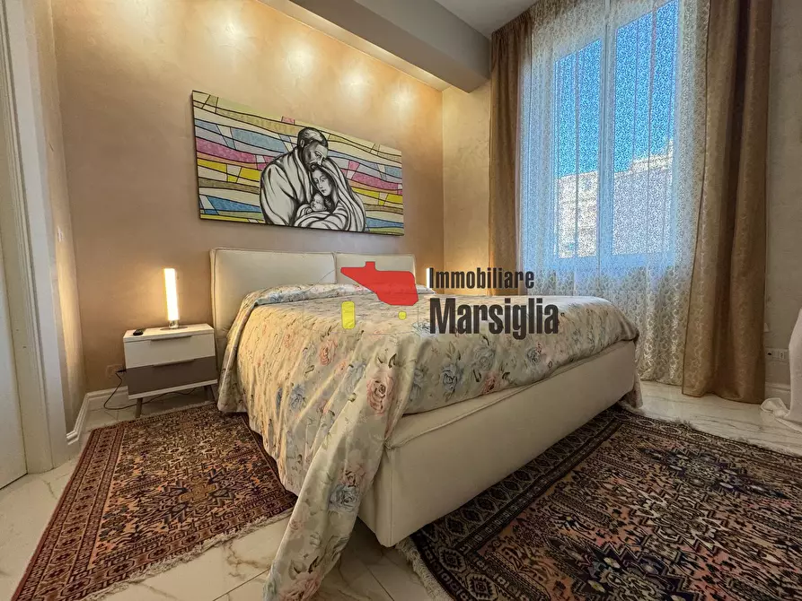 Immagine 12 di Trilocale in vendita  in Corso Giuseppe Garibaldi 100 a San Remo