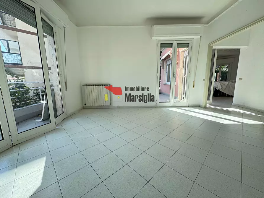 Immagine 11 di Casa bifamiliare in vendita  in VIA DE AMICIS 20 a San Remo