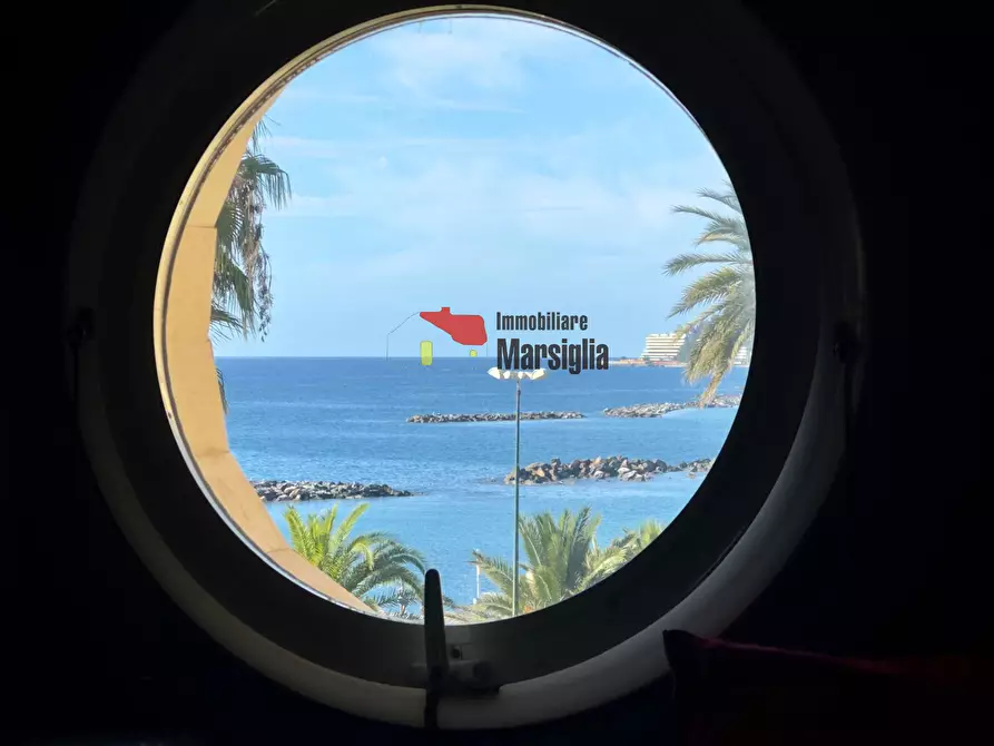 Immagine 21 di Trilocale in vendita  in Via Vittorio Veneto 38 a San Remo