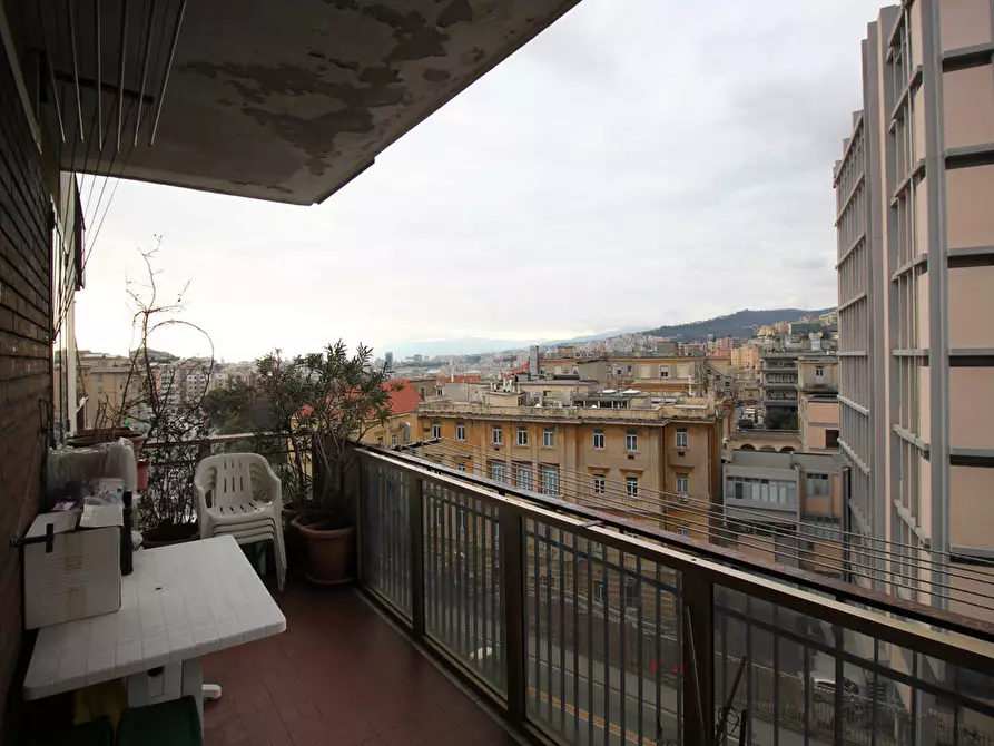 Immagine 1 di Appartamento in vendita  in Via san Martino a Genova