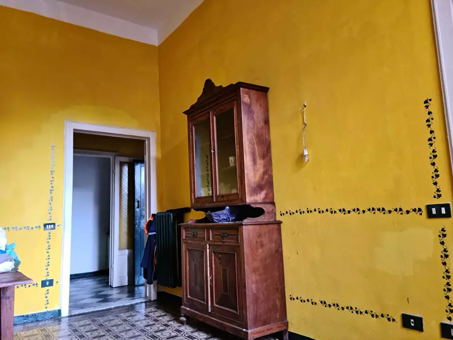 Immagine 5 di Appartamento in vendita  a Livorno
