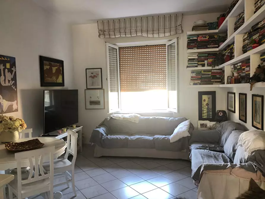 Immagine 12 di Trilocale in vendita  a Livorno