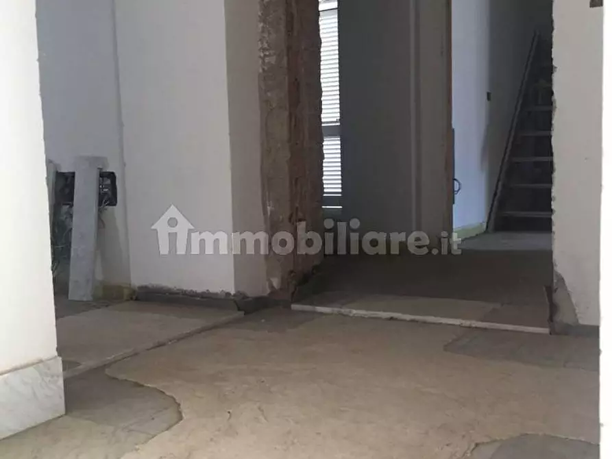 Immagine 6 di Trilocale in vendita  a Livorno