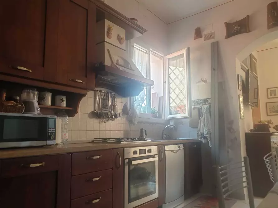 Immagine 25 di Quadrilocale in vendita  a Livorno