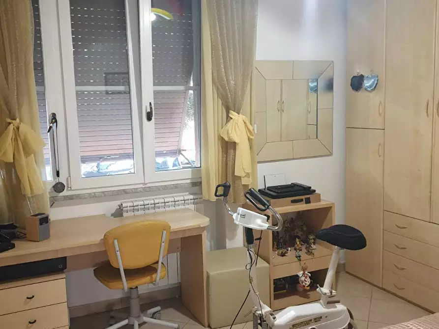 Immagine 11 di Appartamento in vendita  a Livorno