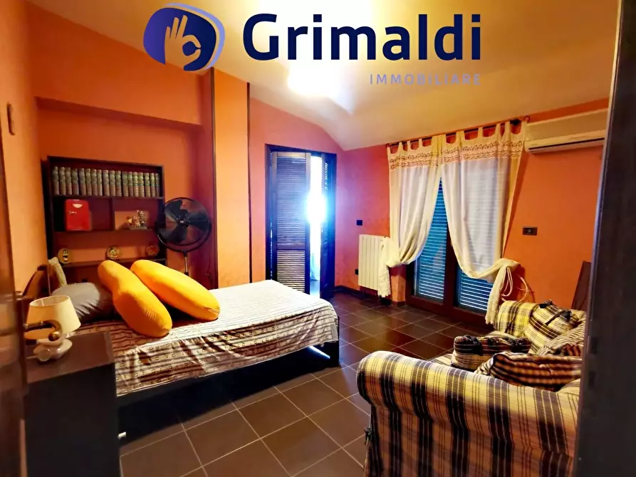 Immagine 21 di Villa in vendita  a Napoli