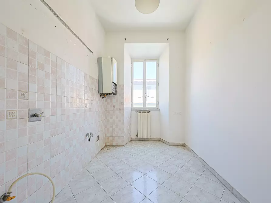 Immagine 6 di Quadrilocale in vendita  in Corso Vittoria Colonna 56 a Marino