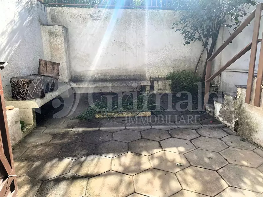 Immagine 44 di Villetta a schiera in vendita  in VIA VERDI a Alezio