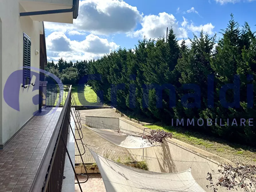 Immagine 38 di Villa in vendita  in Strada I Nucleo Erchie Piccola 10 a Lizzanello