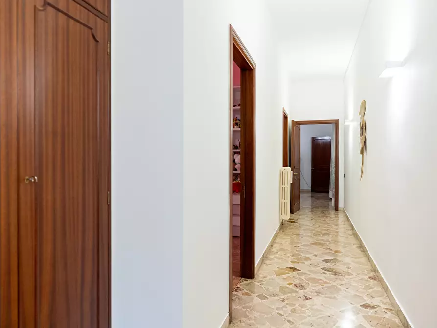 Immagine 14 di Pentalocale in vendita  in Via Salvatore Grande 12 a Lecce