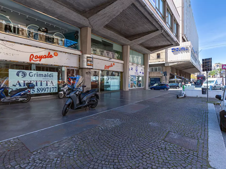 Immagine 3 di Locale commerciale in affitto  in Corso Sicilia 20 a Catania