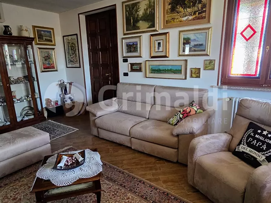 Immagine 27 di Villa in vendita  in Via Giovanni Antonio Comissetti 1 a Pezzana
