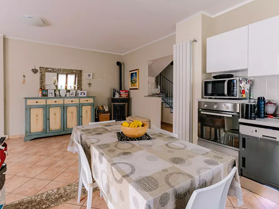 Immagine 13 di Villa in vendita  in Via Giovanni Falcone 5 a Stroppiana