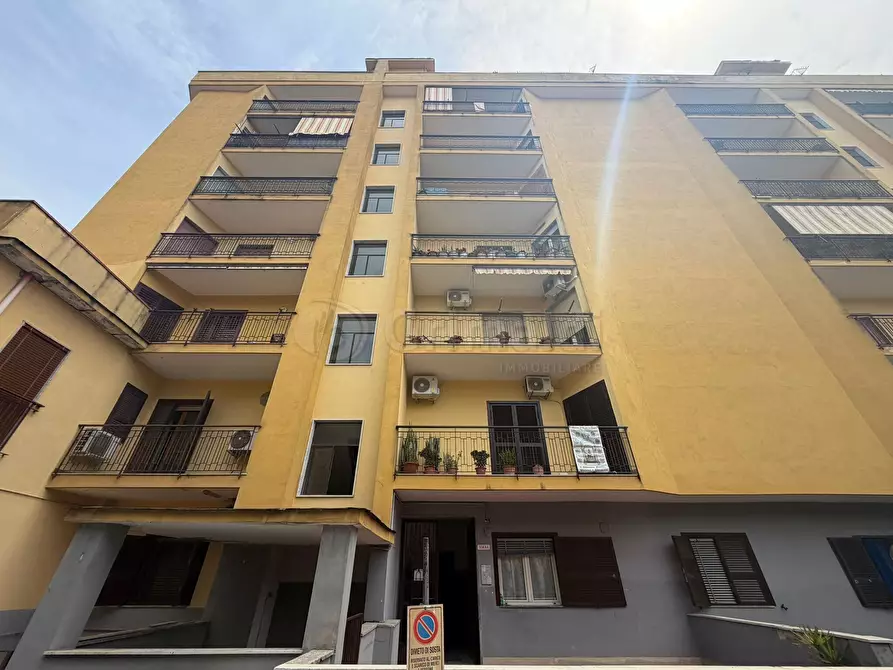Immagine 14 di Quadrilocale in vendita  a Giugliano In Campania