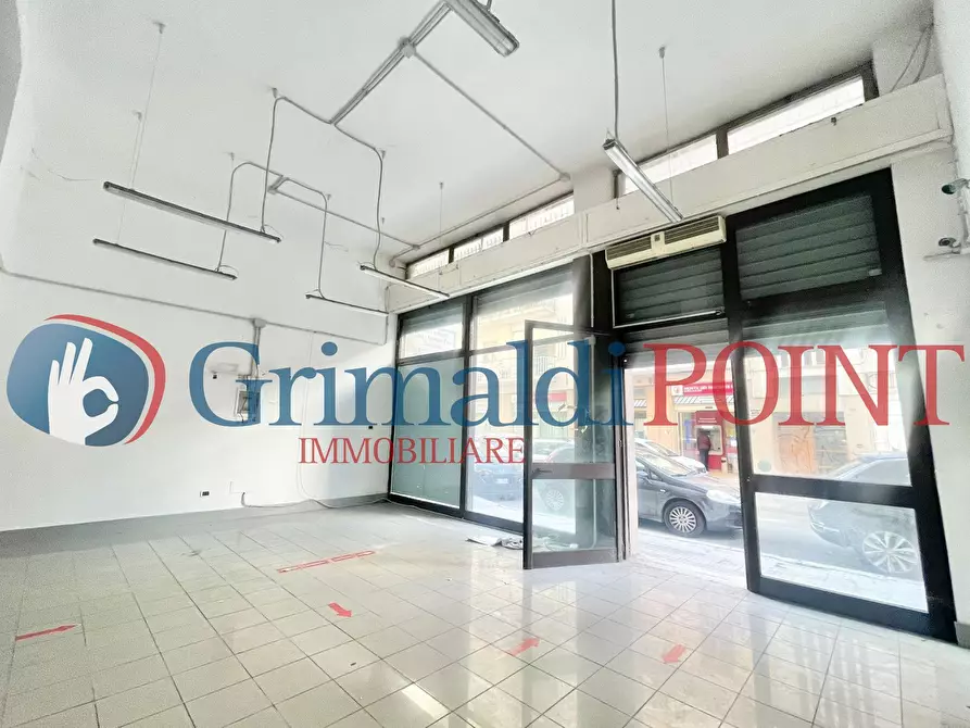 Immagine 8 di Locale commerciale in vendita  in Via Don Luigi Sturzo 53 a Lecce