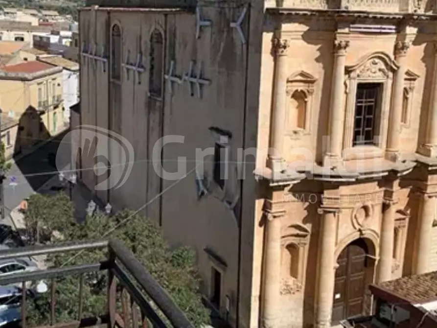 Immagine 10 di Appartamento in vendita  a Avola