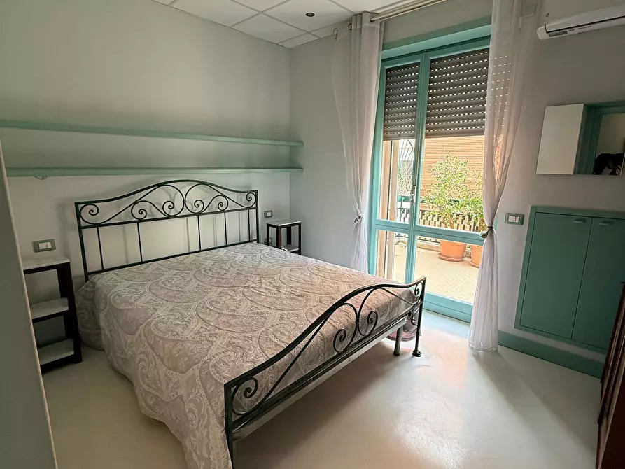 Immagine 12 di Attico in vendita  in Via Cavour 56 a Lecce