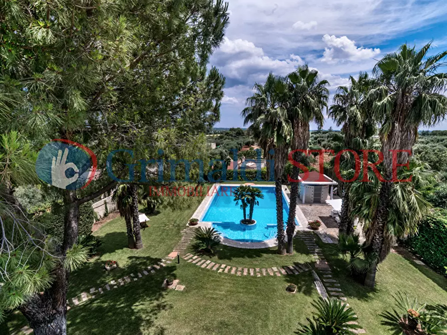 Immagine 93 di Villa in vendita  a Grottaglie