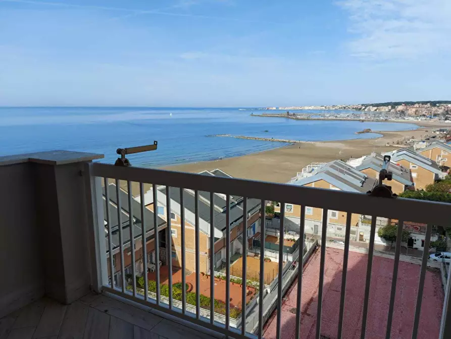 Immagine 11 di Trilocale in affitto  in Largo Giovanni XXIII 11 a Nettuno