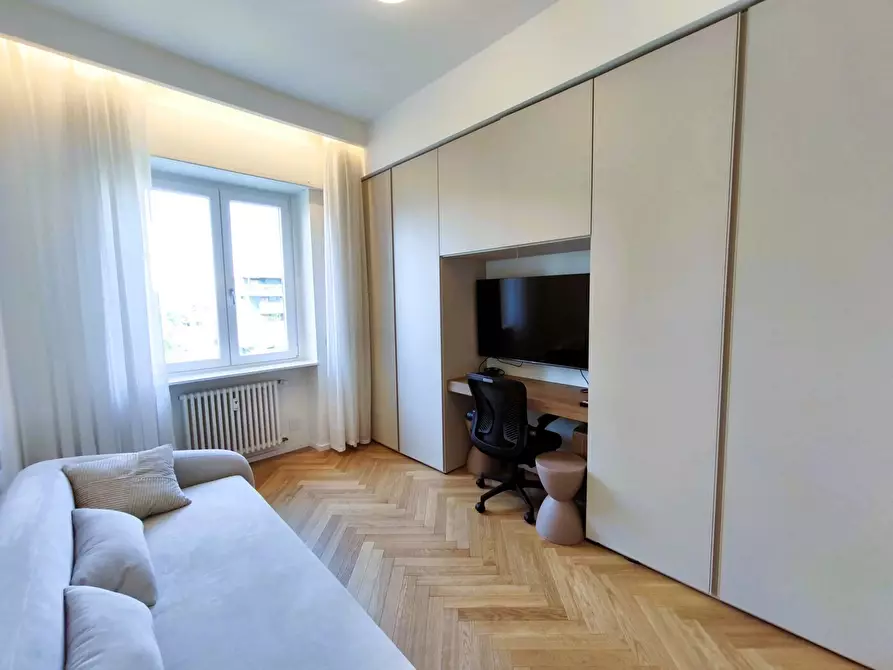 Immagine 38 di Appartamento in vendita  in Viale Misurata 23 a Milano