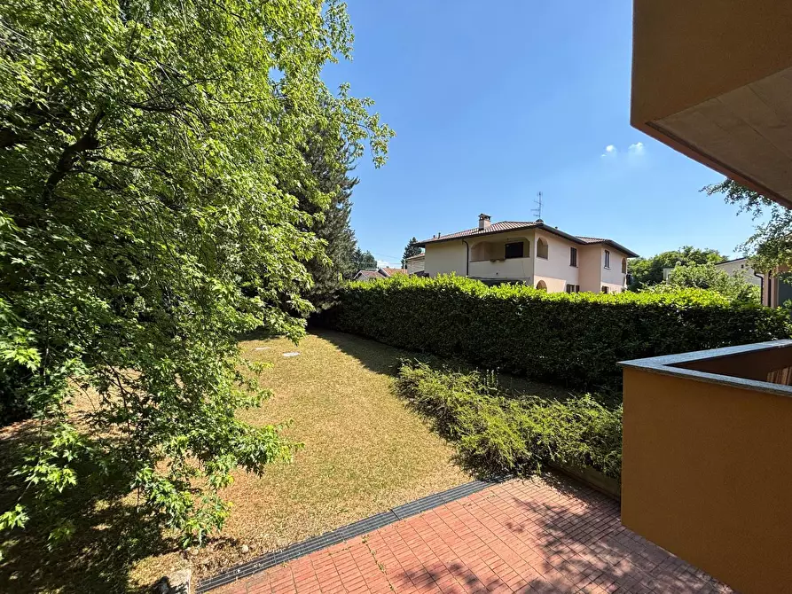 Immagine 11 di Trilocale in vendita  a Como
