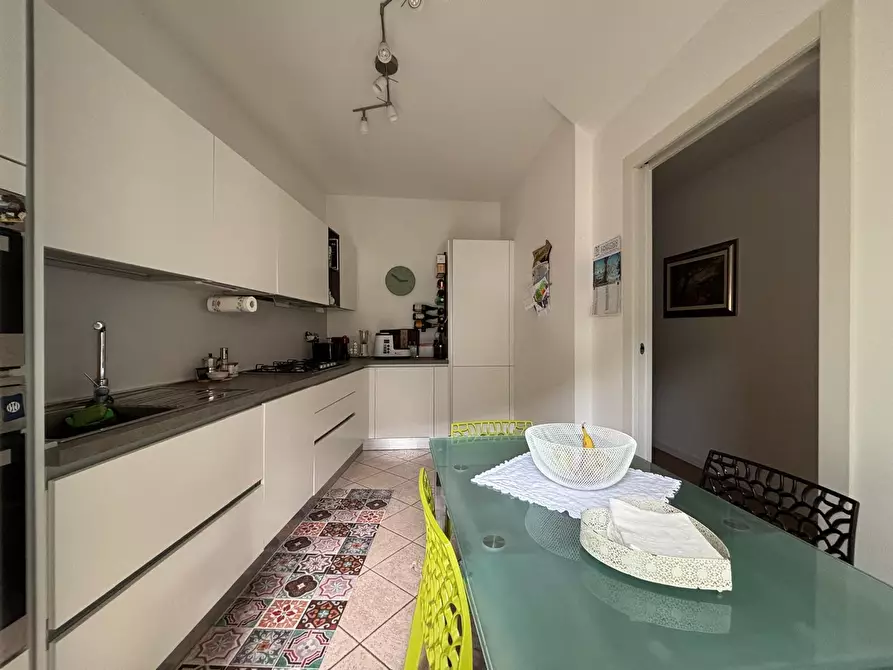 Immagine 8 di Trilocale in vendita  in Via della Conciliazione 36 a Como