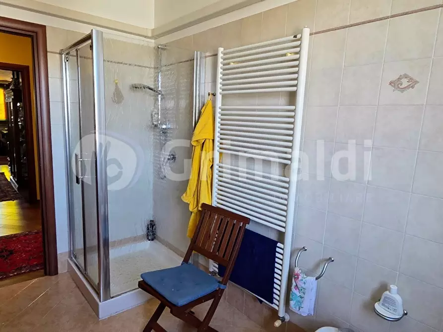 Immagine 57 di Villa in vendita  in Via Giovanni Antonio Comissetti 1 a Pezzana