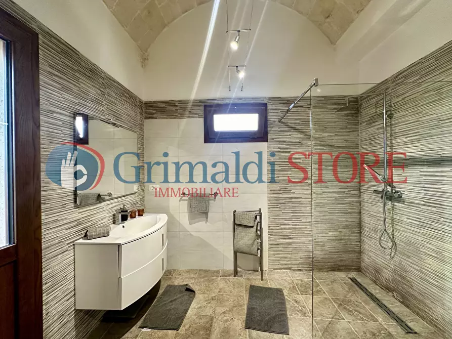 Immagine 13 di Casa indipendente in vendita  a Francavilla Fontana