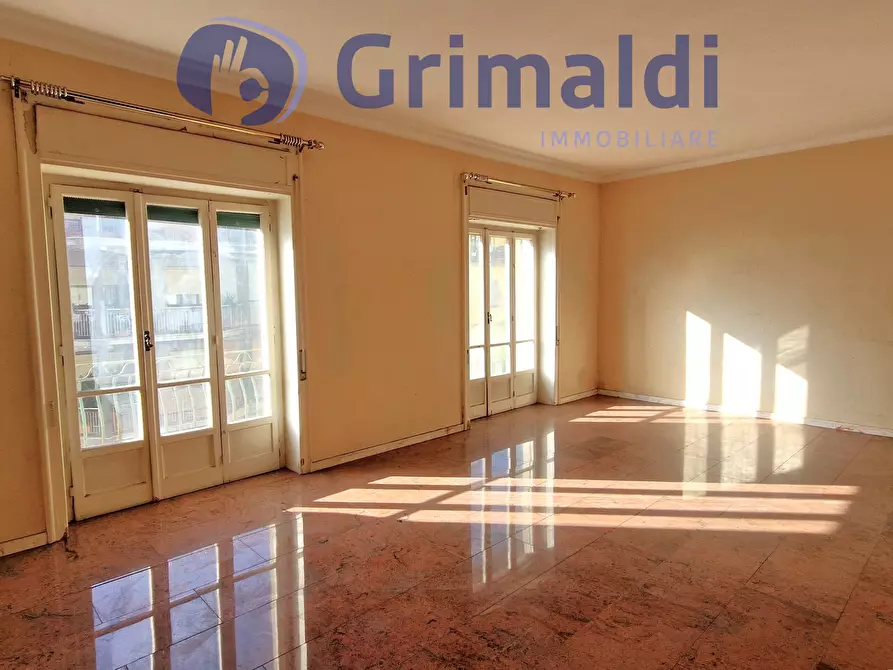 Immagine 5 di Pentalocale in vendita  in Via Michelangelo Schipa a Napoli