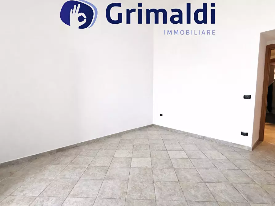 Immagine 8 di Bilocale in vendita  in Via Dante Alighieri a Pozzuoli