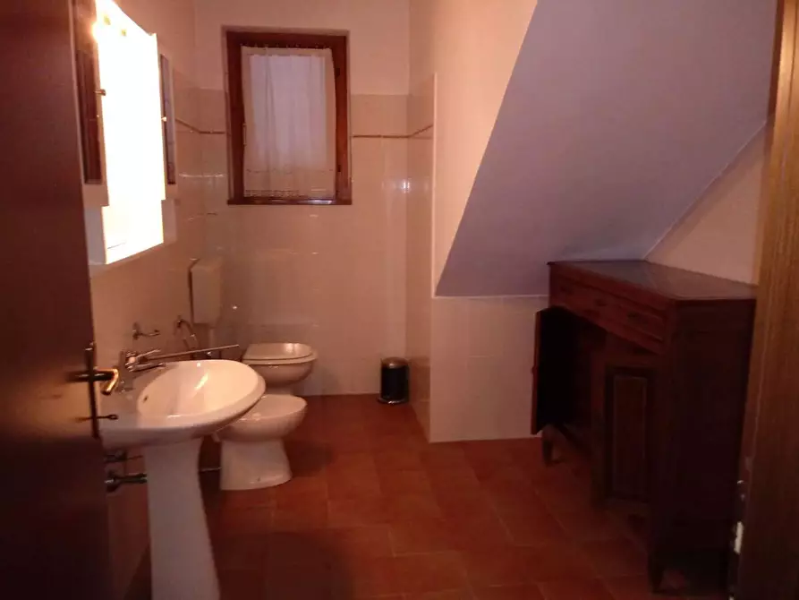 Immagine 24 di Casa indipendente in vendita  in Piazzale Felice Dardano 24a a Villata