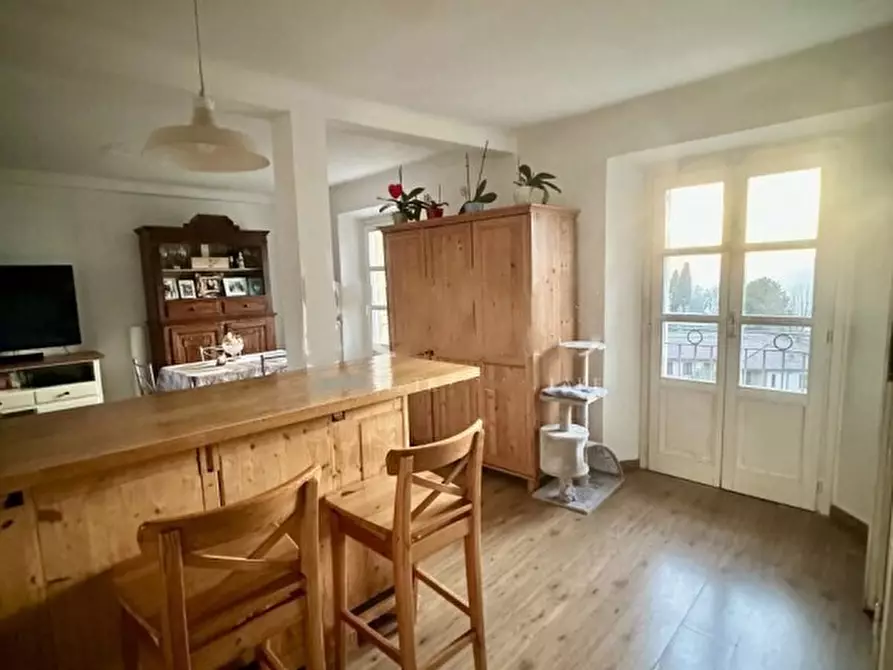 Immagine 7 di Villa in vendita  in via Roma 4 a Proserpio