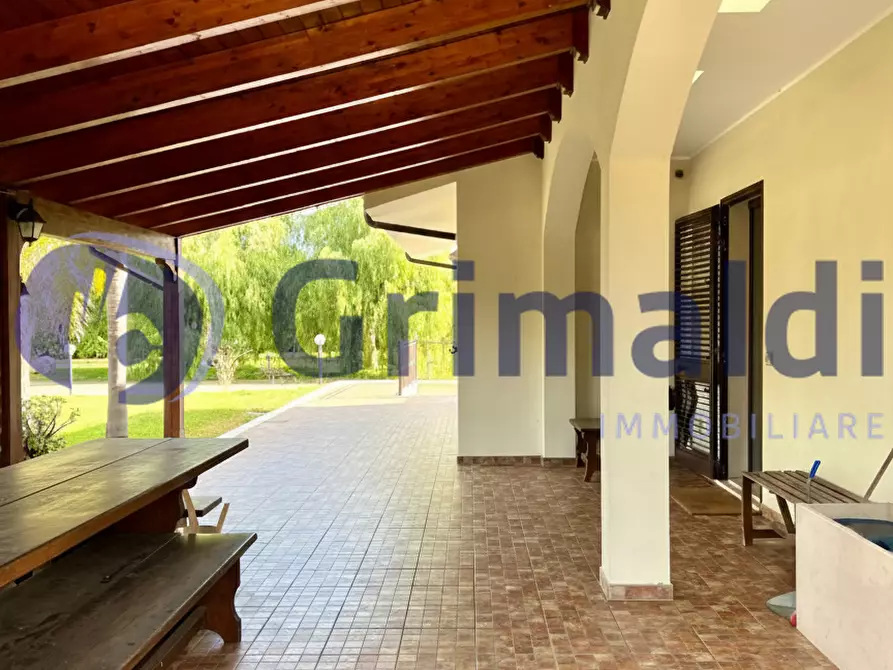 Immagine 22 di Villa in vendita  in Strada I Nucleo Erchie Piccola 10 a Lizzanello