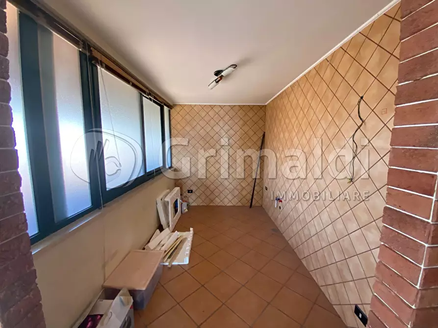 Immagine 13 di Appartamento in vendita  a Giugliano In Campania