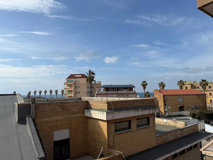 Immagine 22 di Trilocale in affitto  in Via Andreina 31 a Anzio