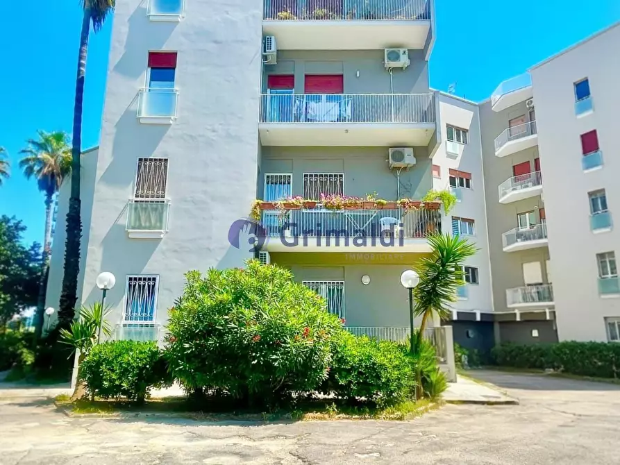 Immagine 51 di Quadrilocale in vendita  in Via Regina Elena 23 a Lecce