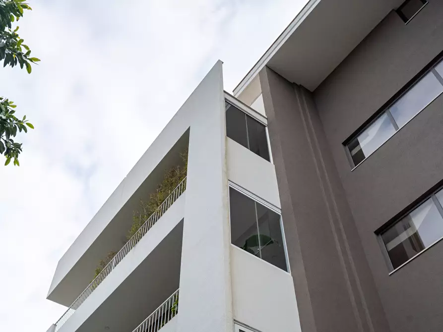 Immagine 59 di Bilocale in vendita  in Via Oronzo de Donno 5 a Lecce