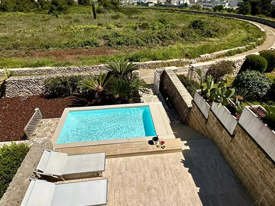 Immagine 2 di Villetta a schiera in vendita  in Via Rita Levi Montalcini 163 a Otranto