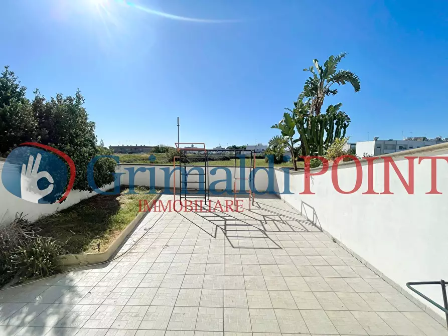 Immagine 17 di Trilocale in vendita  in Via San Nicola 21 a Lizzanello